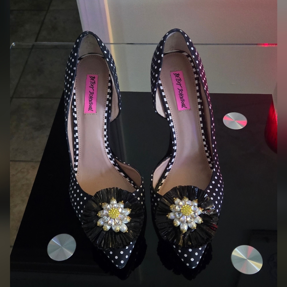 Betsey Johnson Black Polka Dot Women's Heels Size10